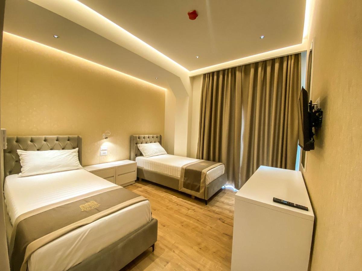 Red Hill Hotel Tirana Exterior foto